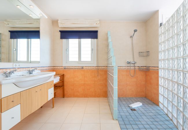 Villa i Benalmádena - Casa Pamela - Dobbeltvilla med 2 swimmingpools Villa i Benalmádena - Casa Pamela - Dobbeltvilla med 2 swimmingpools