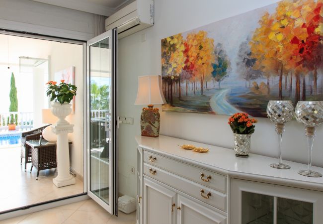 Villa i Mijas Costa - Villa Azalea - Eksklusiv villa med unik udsigt til Midddelhavet Villa i Mijas Costa - Villa Azalea - Eksklusiv villa med unik udsigt til Midddelhavet