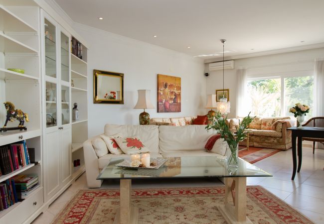 Villa i Mijas Costa - Villa Azalea - Eksklusiv villa med unik udsigt til Midddelhavet Villa i Mijas Costa - Villa Azalea - Eksklusiv villa med unik udsigt til Midddelhavet