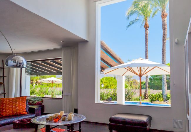 Villa i Marbella - La Corsa Marbella - Luksusvilla, 5 soverum/bad, privat pool, jacuzzi Villa i Marbella - La Corsa Marbella - Luksusvilla, 5 soverum/bad, privat pool, jacuzzi
