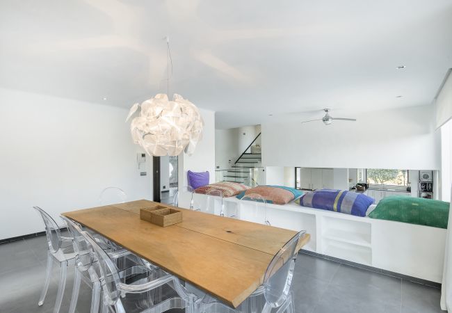 Villa i Marbella - La Corsa Marbella - Luksusvilla, 5 soverum/bad, privat pool, jacuzzi Villa i Marbella - La Corsa Marbella - Luksusvilla, 5 soverum/bad, privat pool, jacuzzi