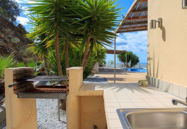 Villa i Algarrobo - Casa Turbolina - Stort landhus med privat pool  Villa i Algarrobo - Casa Turbolina - Stort landhus med privat pool