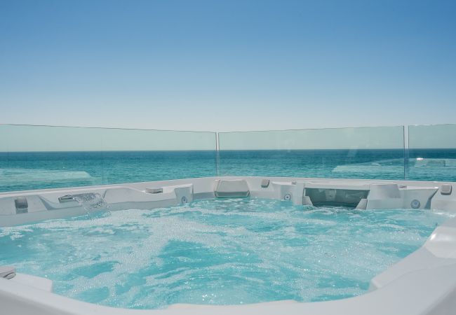 Villa i Marbella - Costabella Marbella - Unik Luksus Strand Villa Villa i Marbella - Costabella Marbella - Unik Luksus Strand Villa