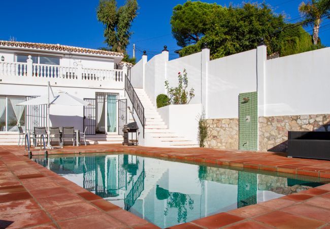 Villa i Benalmádena - Villa Diann - Stor Privat Pool Villa med havudsigt nær Malaga Villa i Benalmádena - Villa Diann - Stor Privat Pool Villa med havudsigt nær Malaga