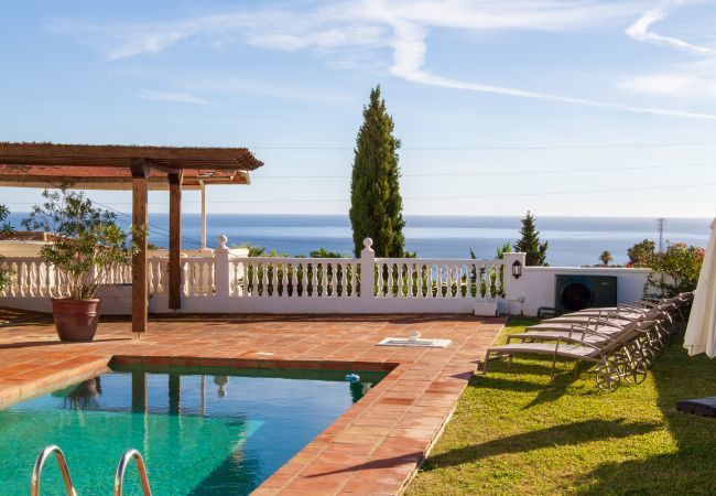 Villa i Benalmádena - Villa Diann - Stor Privat Pool Villa med havudsigt nær Malaga Villa i Benalmádena - Villa Diann - Stor Privat Pool Villa med havudsigt nær Malaga