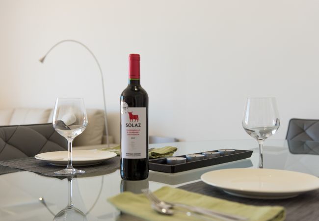 Lejlighed i Marbella - Santa Maria, Marbella - Eksklusiv 2 plans Penthouse, Havudsigt Lejlighed i Marbella - Santa Maria, Marbella - Eksklusiv 2 plans Penthouse, Havudsigt