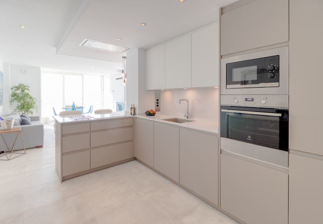 Lejlighed i Benalmádena - Maite Beach Penthouse, Benalmadena - Perfekt beliggenhed og havudsigt Lejlighed i Benalmádena - Maite Beach Penthouse, Benalmadena - Perfekt beliggenhed og havudsigt
