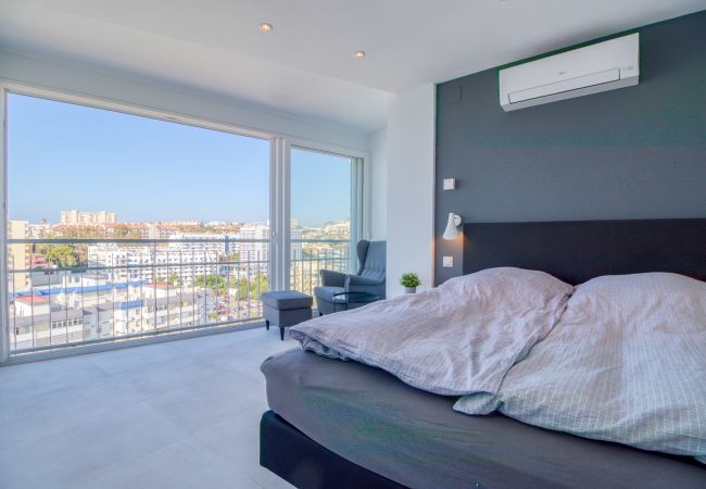 Lejlighed i Benalmádena - Maite Beach Penthouse, Benalmadena - Perfekt beliggenhed og havudsigt Lejlighed i Benalmádena - Maite Beach Penthouse, Benalmadena - Perfekt beliggenhed og havudsigt