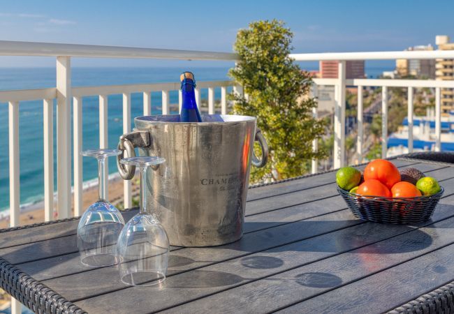 Lejlighed i Benalmádena - Maite Beach Penthouse, Benalmadena - Perfekt beliggenhed og havudsigt Lejlighed i Benalmádena - Maite Beach Penthouse, Benalmadena - Perfekt beliggenhed og havudsigt