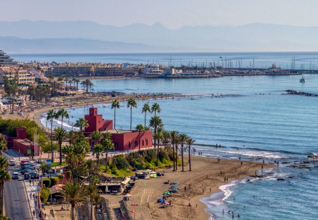 Lejlighed i Benalmádena - Maite Beach Penthouse, Benalmadena - Perfekt beliggenhed og havudsigt Lejlighed i Benalmádena - Maite Beach Penthouse, Benalmadena - Perfekt beliggenhed og havudsigt
