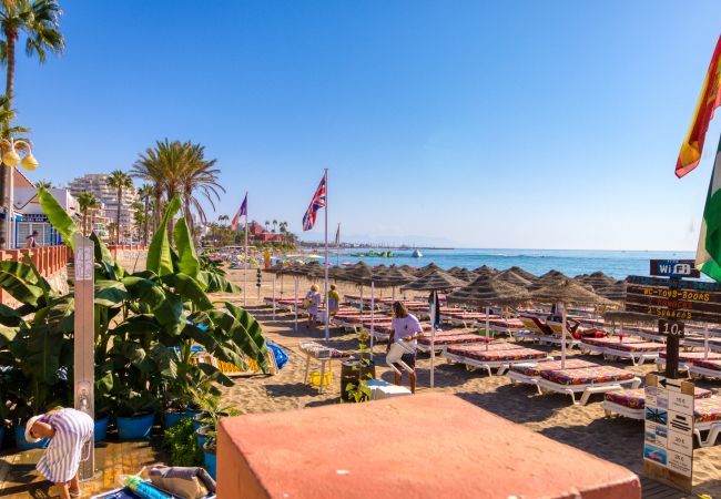 Lejlighed i Benalmádena - Maite Beach Penthouse, Benalmadena - Perfekt beliggenhed og havudsigt Lejlighed i Benalmádena - Maite Beach Penthouse, Benalmadena - Perfekt beliggenhed og havudsigt