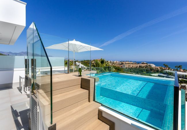 Lejlighed i Mijas Costa - Santa Barbara Heights II CLC - Luksus, egen terrasse pool, havudsigt Lejlighed i Mijas Costa - Santa Barbara Heights II CLC - Luksus, egen terrasse pool, havudsigt