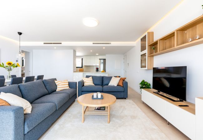 Lejlighed i Fuengirola - Penthouse Middle Views | Luksus, egen terrasse pool, havudsigt Lejlighed i Fuengirola - Penthouse Middle Views | Luksus, egen terrasse pool, havudsigt