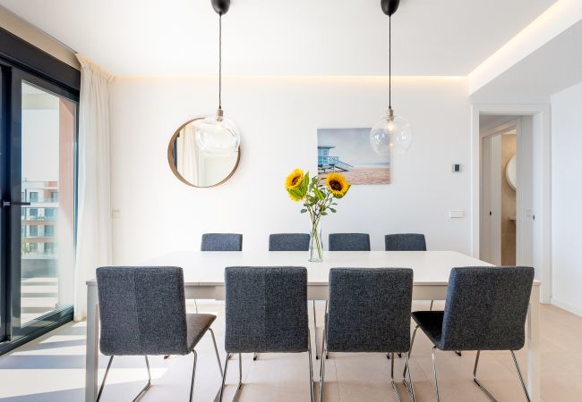 Lejlighed i Fuengirola - Penthouse Middle Views | Luksus, egen terrasse pool, havudsigt Lejlighed i Fuengirola - Penthouse Middle Views | Luksus, egen terrasse pool, havudsigt