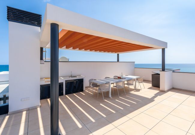 Lejlighed i Fuengirola - Penthouse Middle Views | Luksus, egen terrasse pool, havudsigt Lejlighed i Fuengirola - Penthouse Middle Views | Luksus, egen terrasse pool, havudsigt
