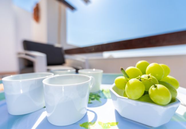 Lejlighed i Marbella - Las Tortugas Marbella – Luksus Penthouse med Havudsigt & Jacuzzi Lejlighed i Marbella - Las Tortugas Marbella – Luksus Penthouse med Havudsigt & Jacuzzi