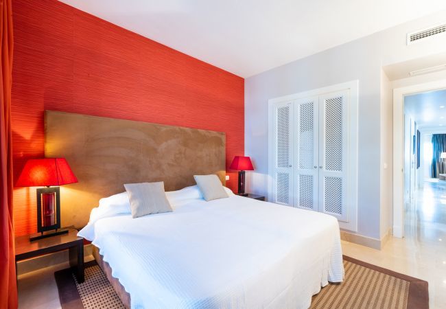 Lejlighed i Marbella - Las Tortugas Marbella – Luksus Penthouse med Havudsigt & Jacuzzi Lejlighed i Marbella - Las Tortugas Marbella – Luksus Penthouse med Havudsigt & Jacuzzi