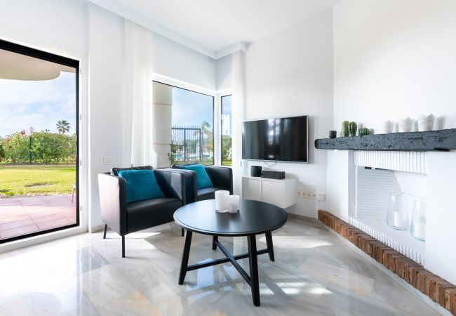 Lejlighed i Mijas Costa - Antares I Jardin de Calahonda | Dejlig terrasse, have og poolområde Lejlighed i Mijas Costa - Antares I Jardin de Calahonda | Dejlig terrasse, have og poolområde