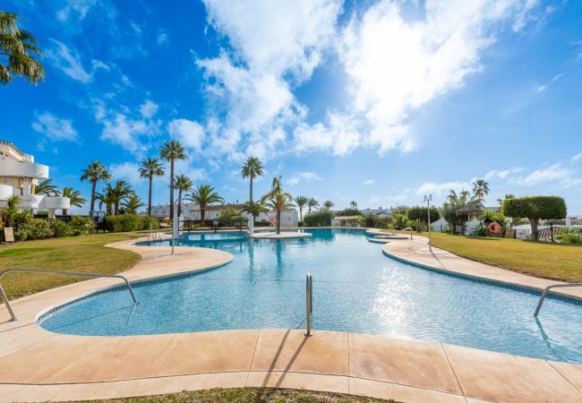 Lejlighed i Mijas Costa - Antares I Jardin de Calahonda | Dejlig terrasse, have og poolområde Lejlighed i Mijas Costa - Antares I Jardin de Calahonda | Dejlig terrasse, have og poolområde