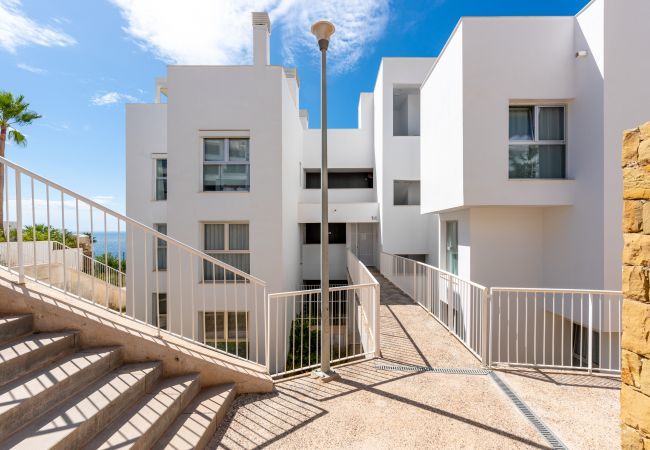 Lejlighed i Benalmádena - Bahia de Torrequebrada | Kystkomfort og Havudsigt Lejlighed i Benalmádena - Bahia de Torrequebrada | Kystkomfort og Havudsigt