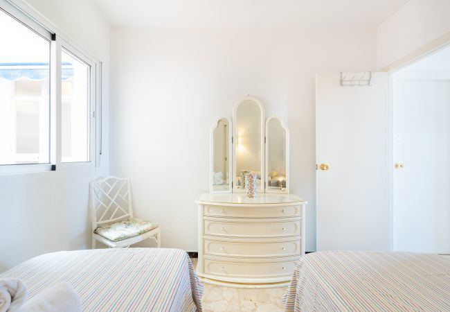 Lejlighed i Fuengirola - Maritimo Rey | Lejlighed ved stranden i Fuengirola Lejlighed i Fuengirola - Maritimo Rey | Lejlighed ved stranden i Fuengirola