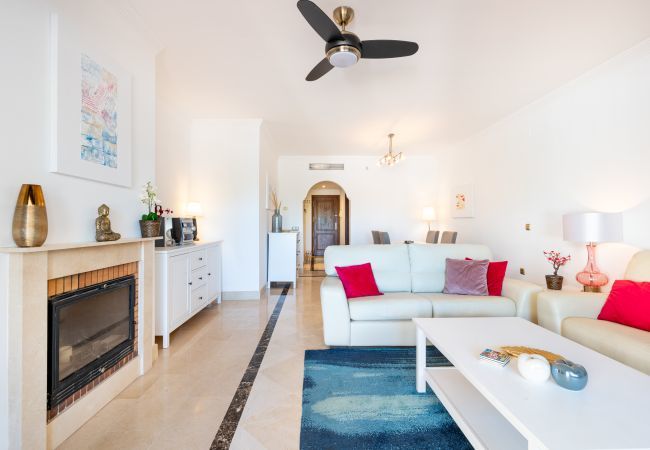 Lejlighed i Mijas Pueblo - Finca San Antonio | Lejlighed med pool udsigt nær Mijas Lejlighed i Mijas Pueblo - Finca San Antonio | Lejlighed med pool udsigt nær Mijas