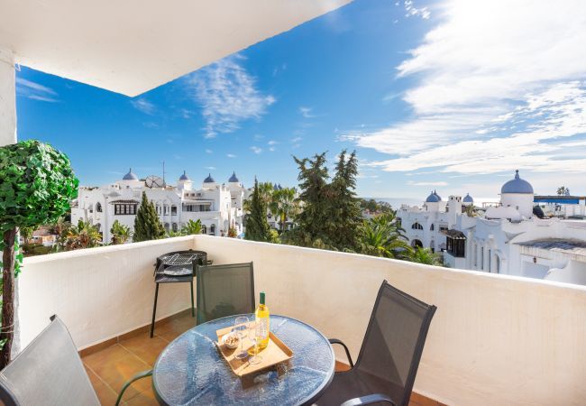 Lejlighed i Mijas Costa - Medina Penthouse | Pool, Terrasse og Havkig i Calahonda Lejlighed i Mijas Costa - Medina Penthouse | Pool, Terrasse og Havkig i Calahonda