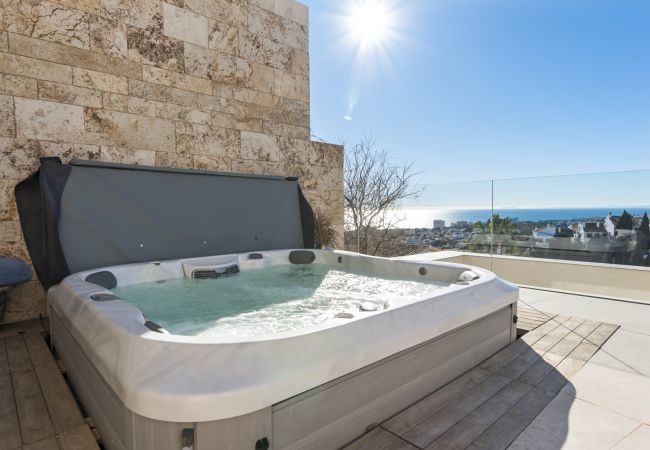 Villa i Mijas Costa - Villa Frelouka | Luksus villa for golf entusiaster med fantastisk udsigt. Villa i Mijas Costa - Villa Frelouka | Luksus villa for golf entusiaster med fantastisk udsigt.