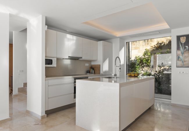 Villa i Mijas Costa - Villa Frelouka | Luksus villa for golf entusiaster med fantastisk udsigt. Villa i Mijas Costa - Villa Frelouka | Luksus villa for golf entusiaster med fantastisk udsigt.