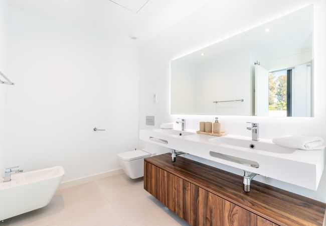 Villa i Mijas Costa - Captivating Calahonda Villa i Mijas Costa - Captivating Calahonda