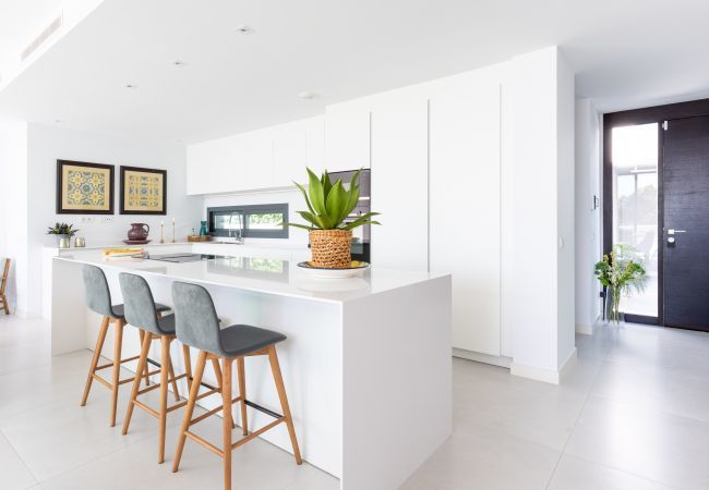 Villa i Mijas Costa - Captivating Calahonda Villa i Mijas Costa - Captivating Calahonda