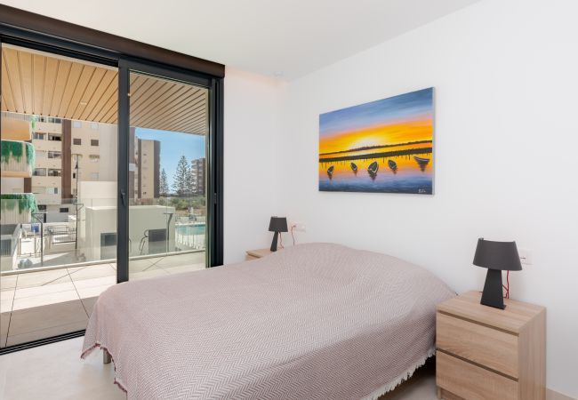 Lejlighed i Fuengirola - Jade Tower | 2-værelses Kystnær Luksuslejlighed i Fuengirola Lejlighed i Fuengirola - Jade Tower | 2-værelses Kystnær Luksuslejlighed i Fuengirola