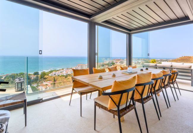 Villa i Torrox Costa - Penthouse Mirador  5 bedroom luxury view Villa i Torrox Costa - Penthouse Mirador  5 bedroom luxury view