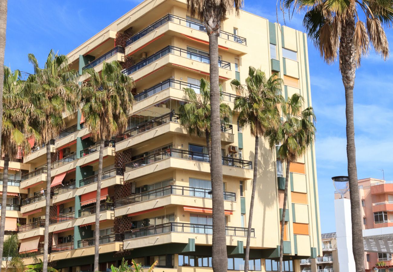 Lejlighed i Torremolinos - El Remo Deluxe - 1. række til Middelhavet ved Torremolinox