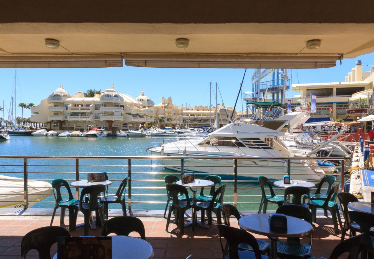 Lejlighed i Benalmádena - Puerto Marina - 2 terrasser og direkte udsigt over Marinaen