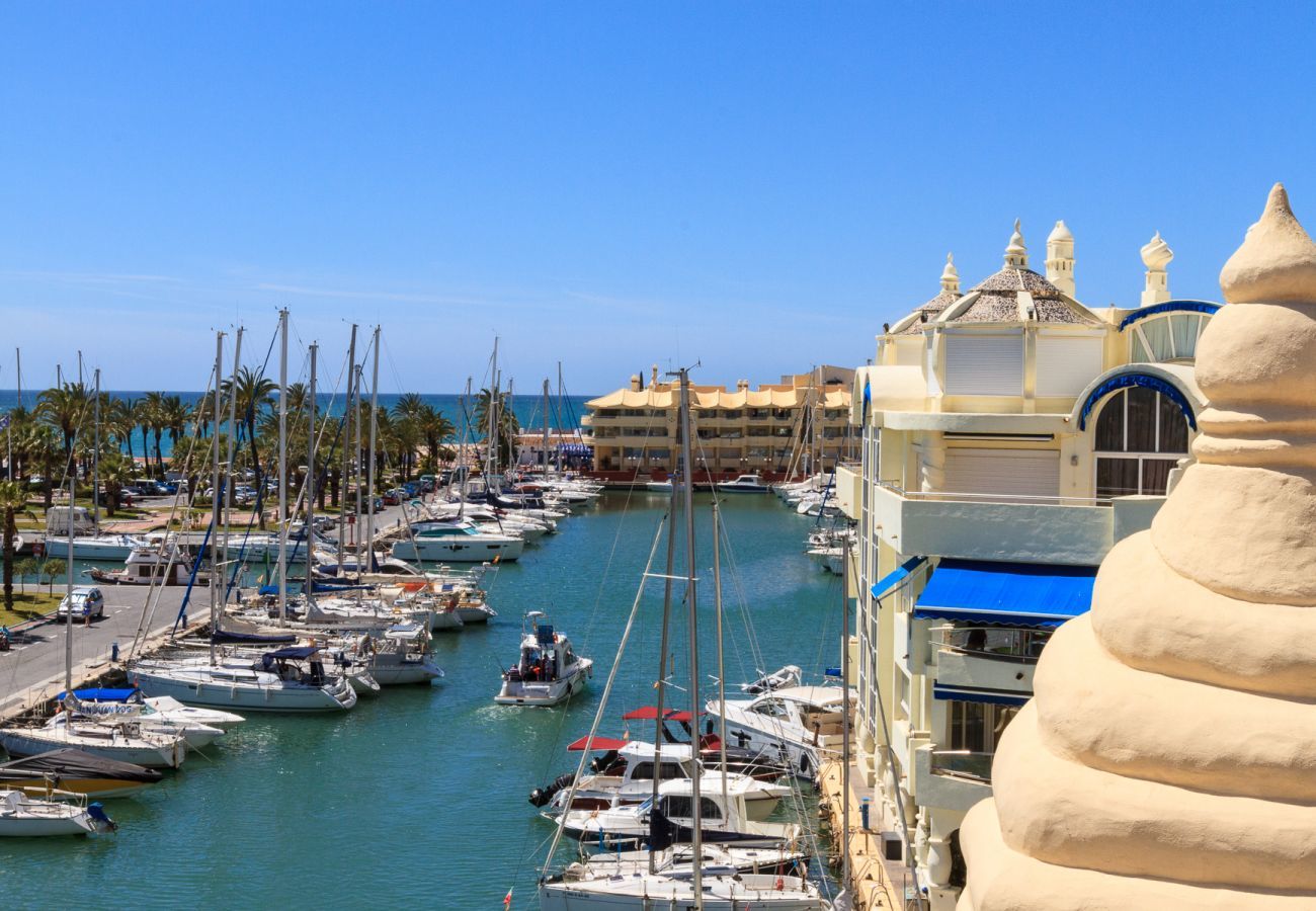 Lejlighed i Benalmádena - Puerto Marina - 2 terrasser og direkte udsigt over Marinaen