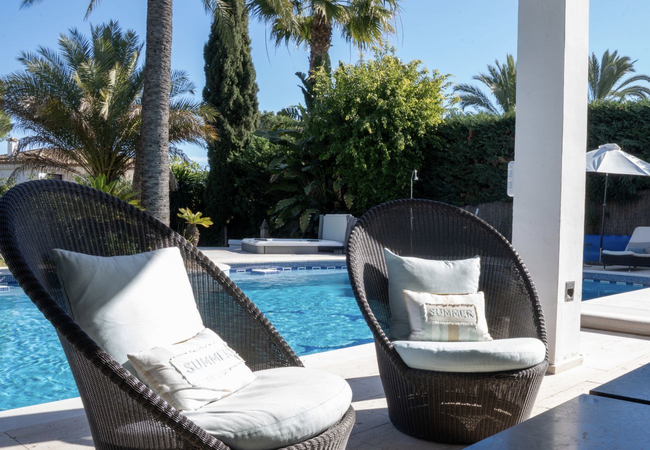 Villa i Marbella - La Corsa Marbella - Luksusvilla, 5 soverum/bad, privat pool, jacuzzi