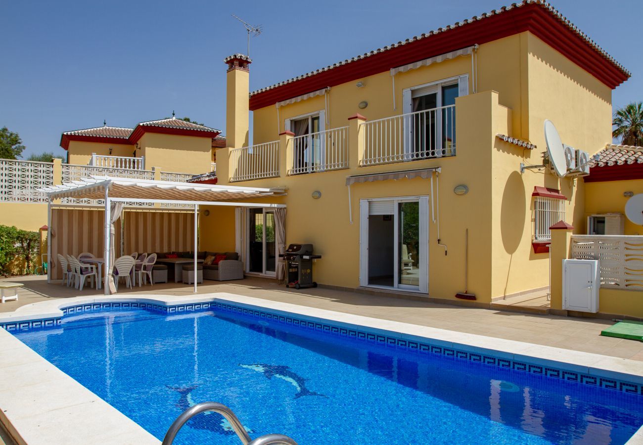 Villa i Caleta de velez - Villa Samara - Charmerende Andalusisk Villa til 10 personer