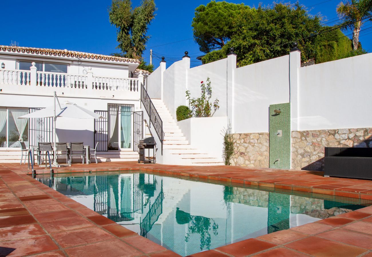 Villa i Benalmádena - Villa Diann - Stor Privat Pool Villa med havudsigt nær Malaga