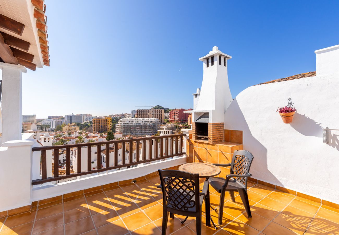 Lejlighed i Benalmádena - Pueblo Evita III, Benalmadena - 3 SOVEVÆR / 2 BAD, terrasse, havudsigt