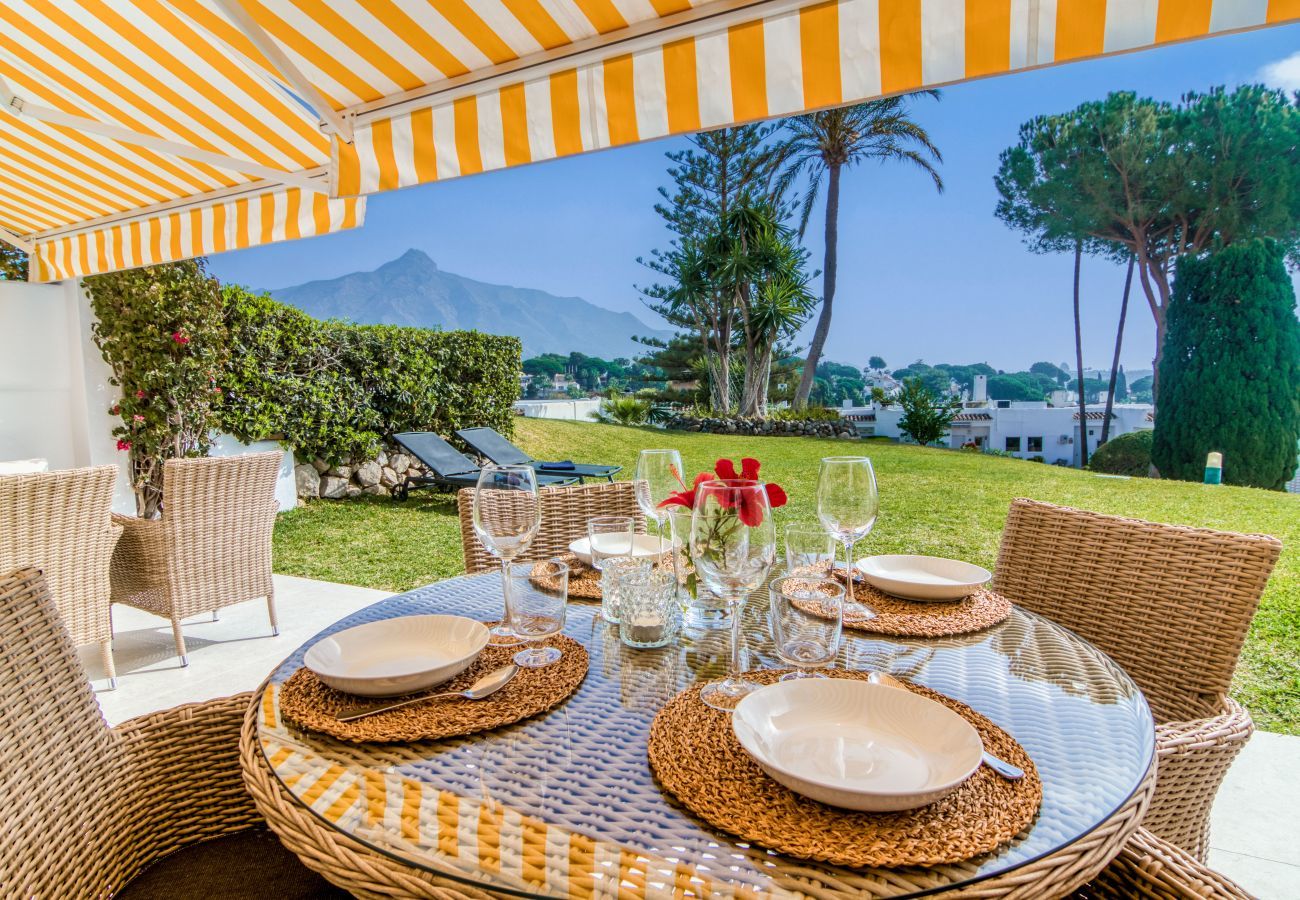 Lejlighed i Marbella - Azahara Marbella - Moderne indrettet lejlighed med lækker terrasse