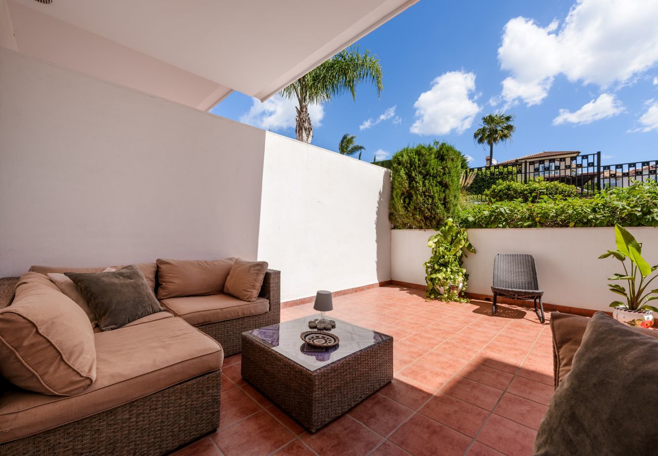 Lejlighed i Benalmádena - Torrequebrada Golf Resort | Luksuslejlighed med terrasse, pool og privat parkering