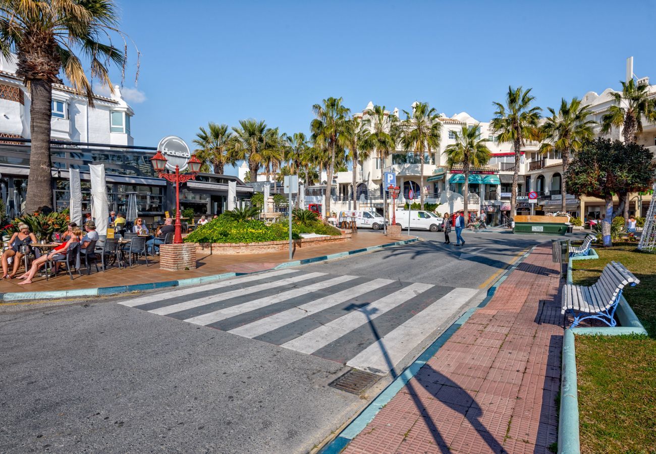 Lejlighed i Benalmádena - Puerto Marina - Feriebolig i Benalmadena 