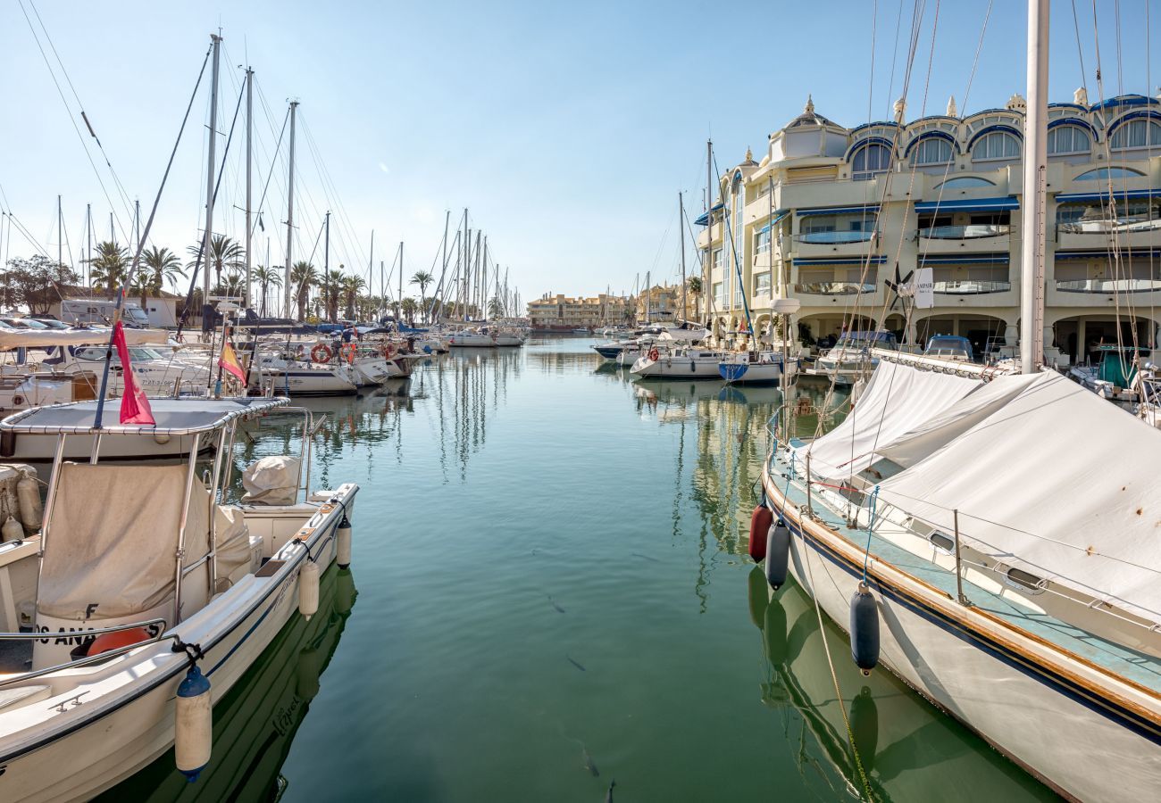 Lejlighed i Benalmádena - Puerto Marina - Feriebolig i Benalmadena 