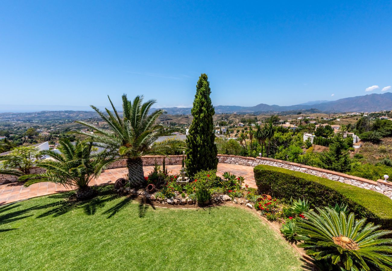 Villa i Mijas Pueblo - Casa Media Luna, Mijas