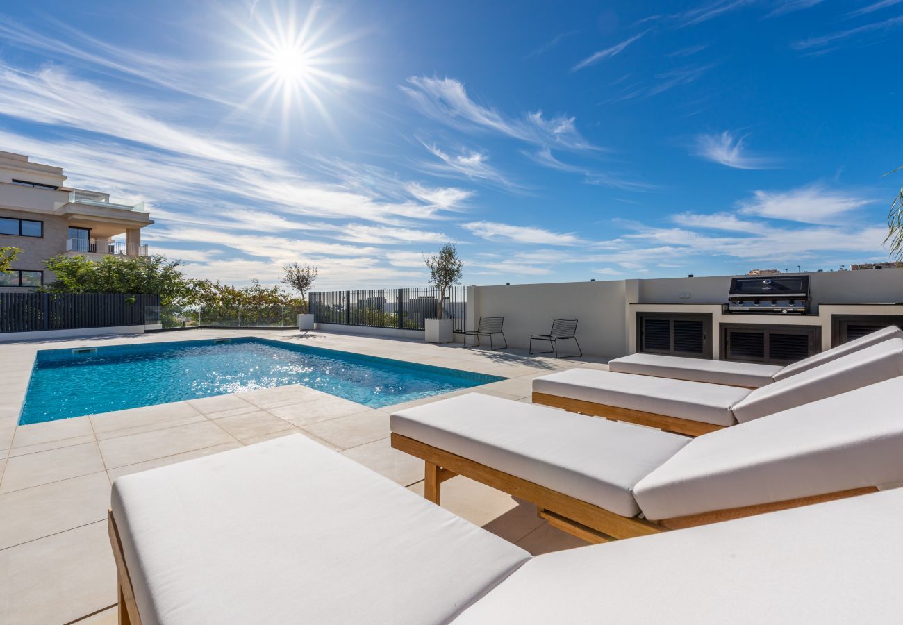 Villa i Mijas Costa - Casa Luz | Luxurious family villa with private pool, BBQ