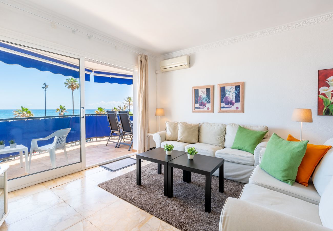 Lejlighed i Fuengirola - Maritimo Rey | Beach Front Apartment in Fuengirola 