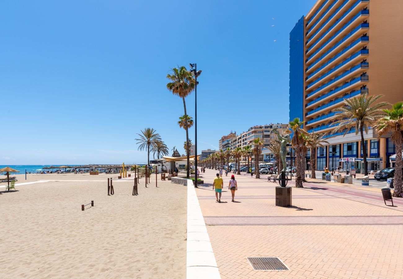 Lejlighed i Fuengirola - Maritimo Rey | Beach Front Apartment in Fuengirola 