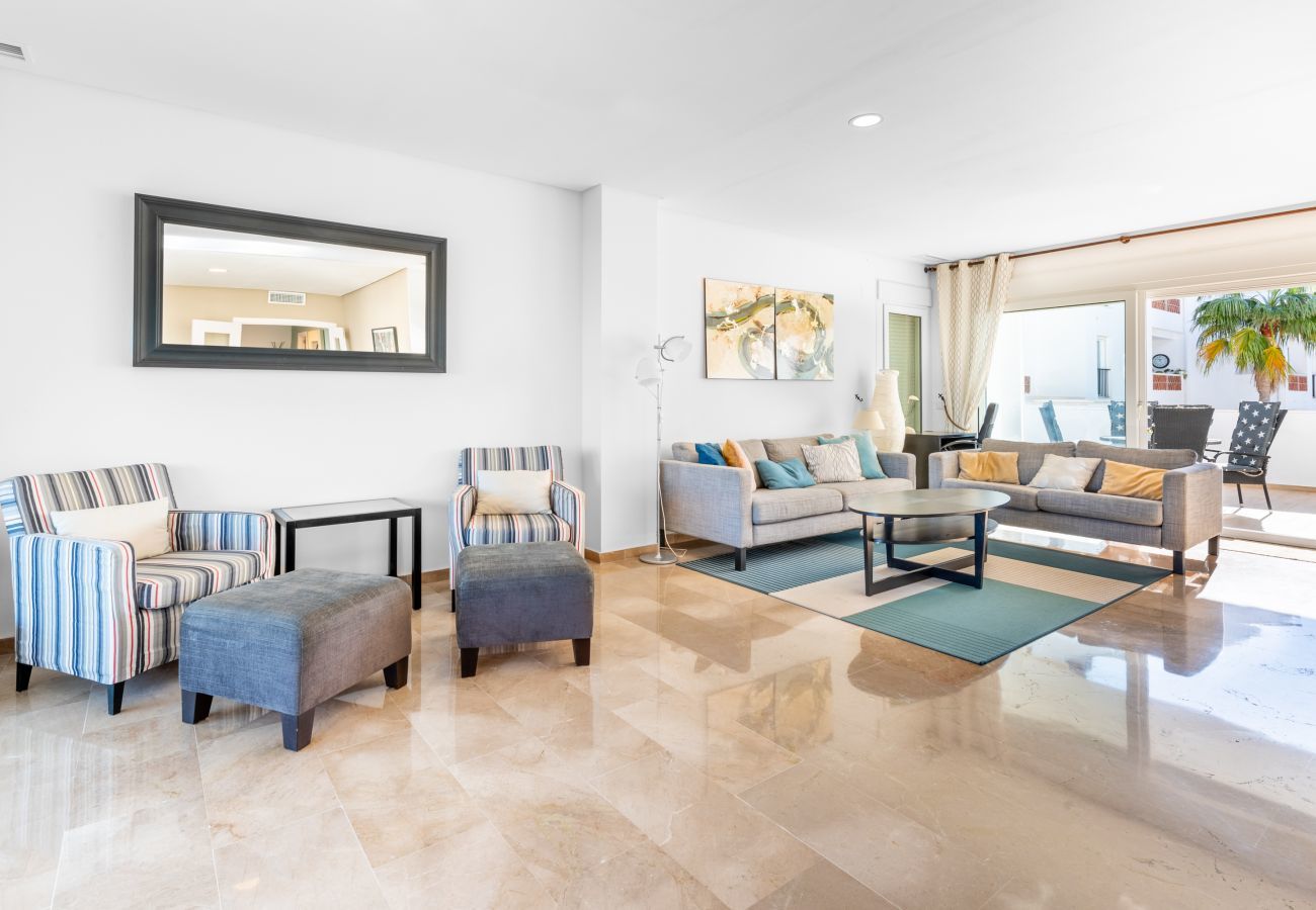 Lejlighed i Mijas Costa - Miraflores Garden Golf | 3 bedroom apartment with Golf & Sea View