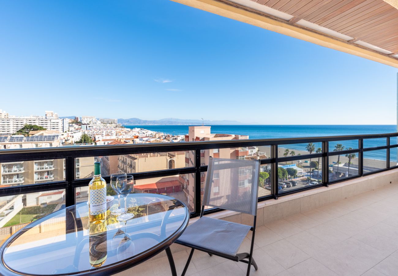 Lejlighed i Torremolinos - Carihuela II | 2 Bedroom Sea View Apartment near the beach